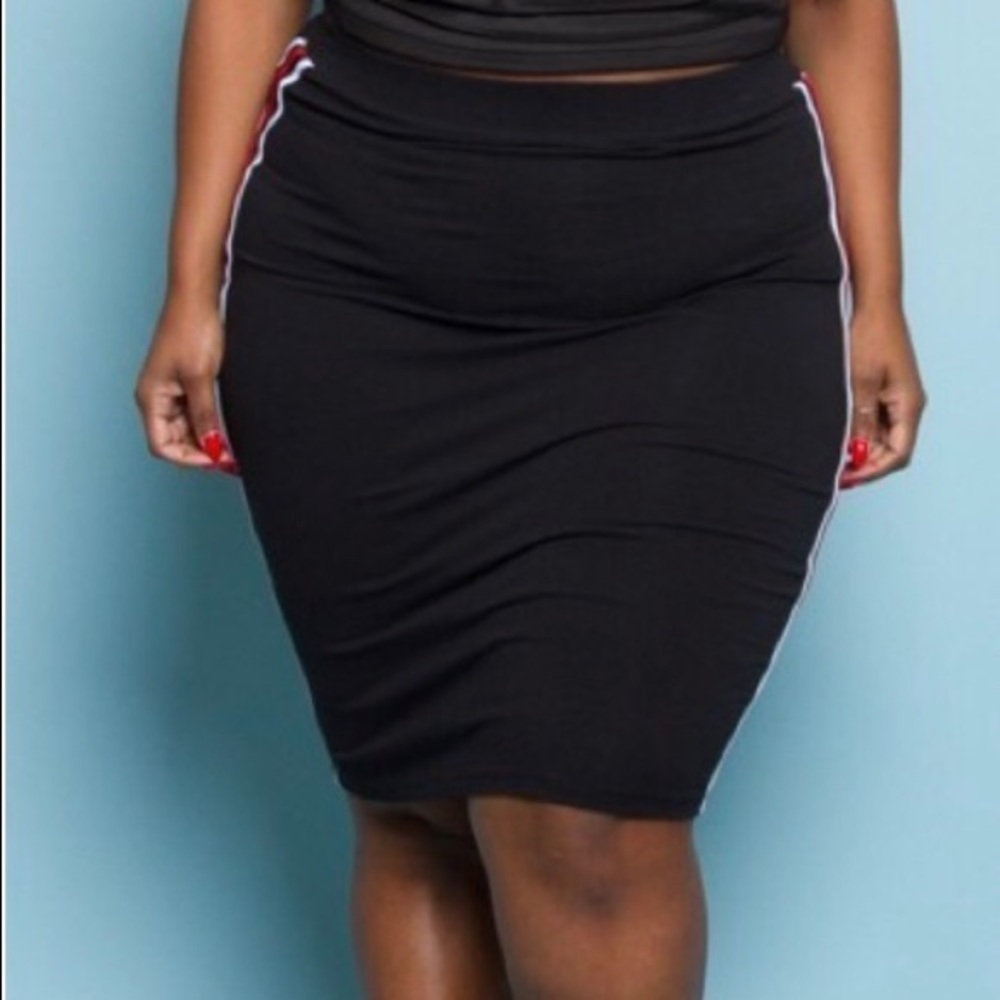 Plus Size Racer Bodycon Skirt​